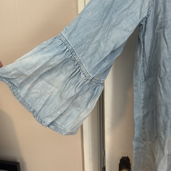 John Mark Women's Relaxed Fit Blue Ombré Shirt with Bell Sleeves Size M - Picture 3 of 12